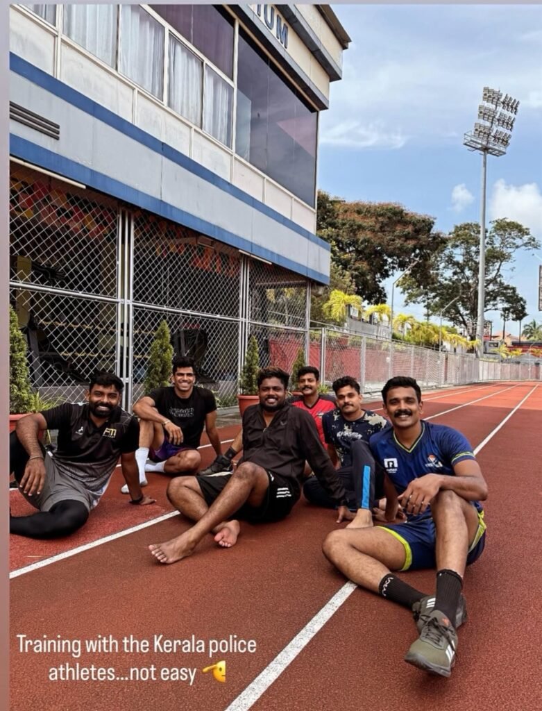 संजू सैमसन ने केरल पुलिस एथलीट्स के साथ मिलकर शुरू की Asia Cup 2025 की तैयारी