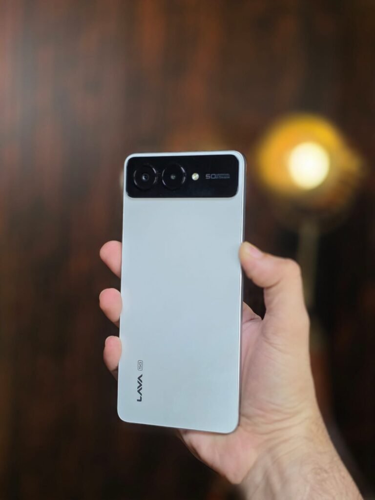 Lava Blaze AMOLED 2 Unboxing & Review – ₹15,000 में बेस्ट AMOLED डिस्प्ले स्मार्टफोन?