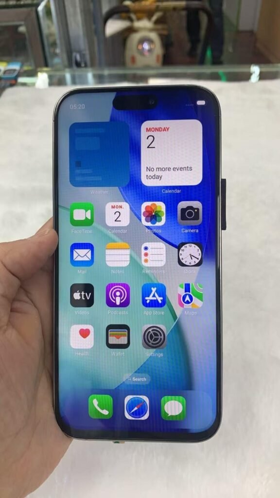 Apple अब ज्यादा bold और vibrant रंग पेश करने की तैयारी में है। उम्मीद है कि इस बार ये रंग देखने को मिलेंगे: