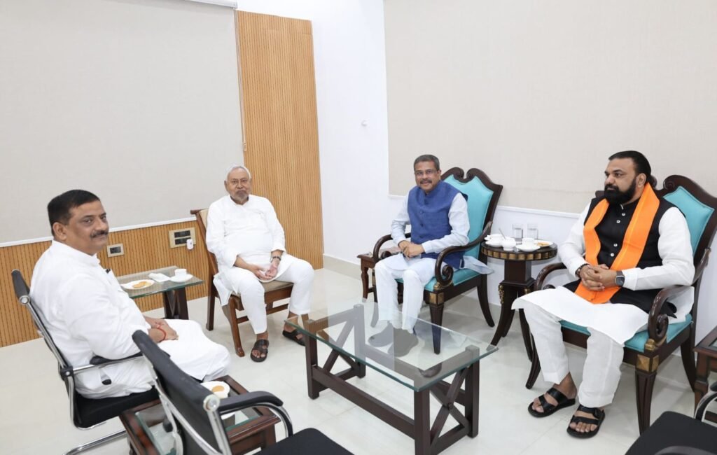 बिहार विधानसभा चुनाव 2025", "NDA सीट बंटवारा", और "नीतीश कुमार"