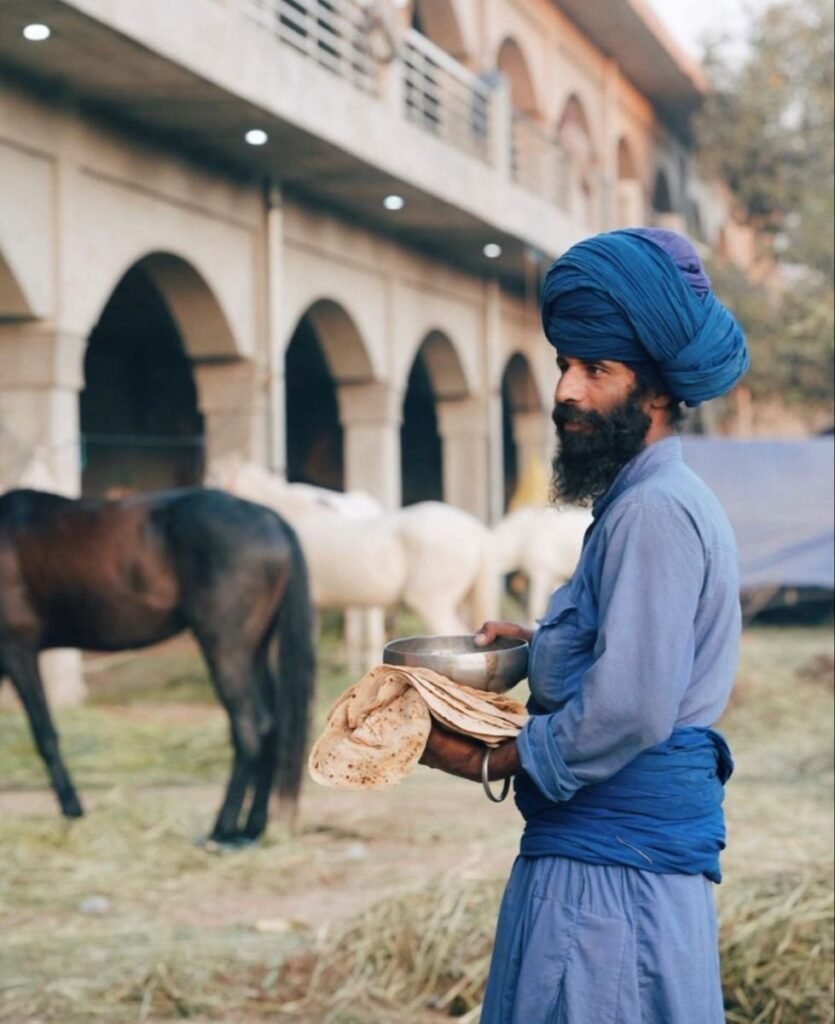 "भारतीय आध्यात्मिकता" या "संतों की कहानियां"