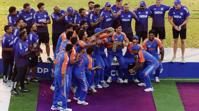 एशिया कप ट्रॉफी विवाद